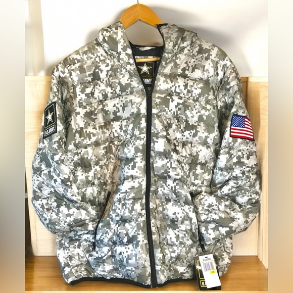 New With Tags Army lightweight Digital Camo Puffer Jacket Coat Sz Medium - Picture 1 of 10